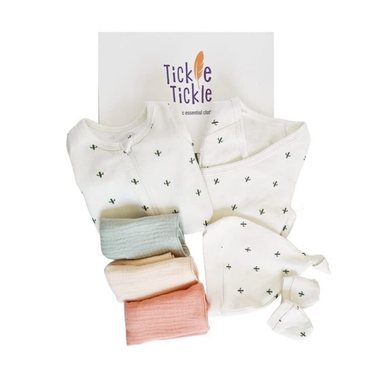 Spikey Essential Baby Gift Set