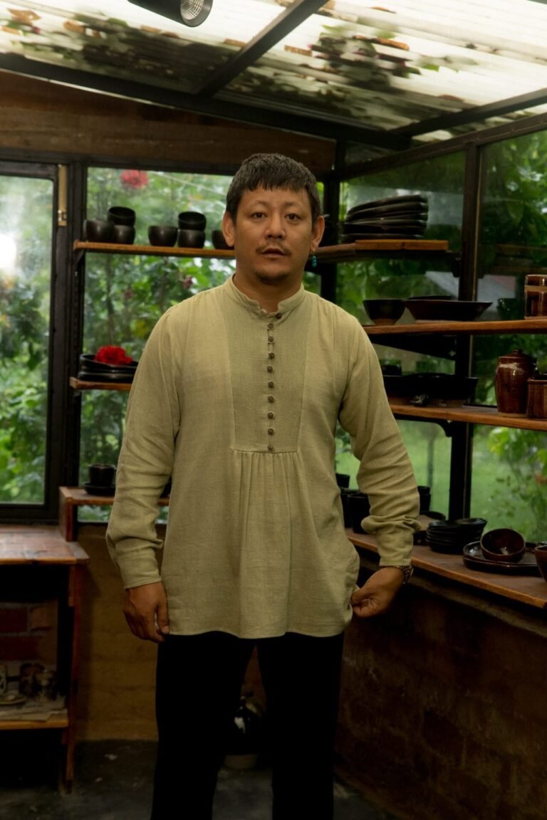 Kala Cotton Stand Collar Top