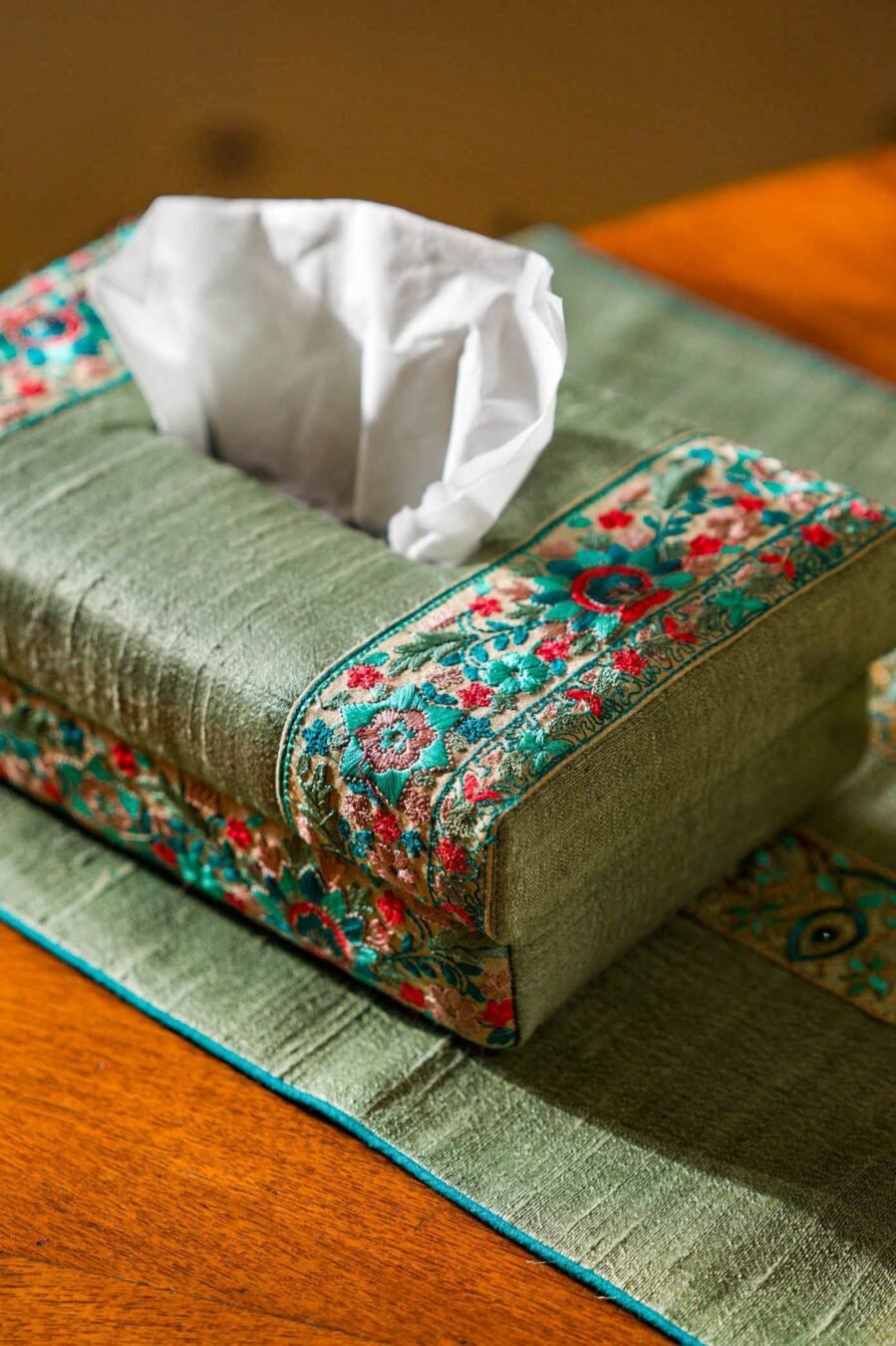 Floreo Handmade Tissue Box