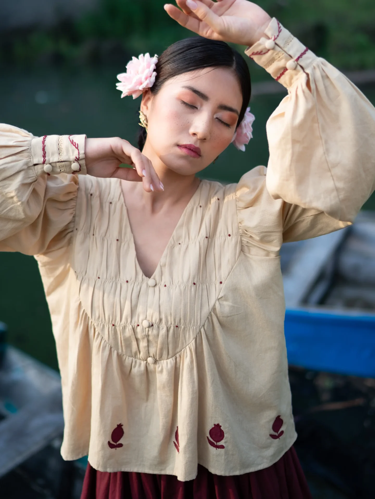 Ella-top-1-4.webp