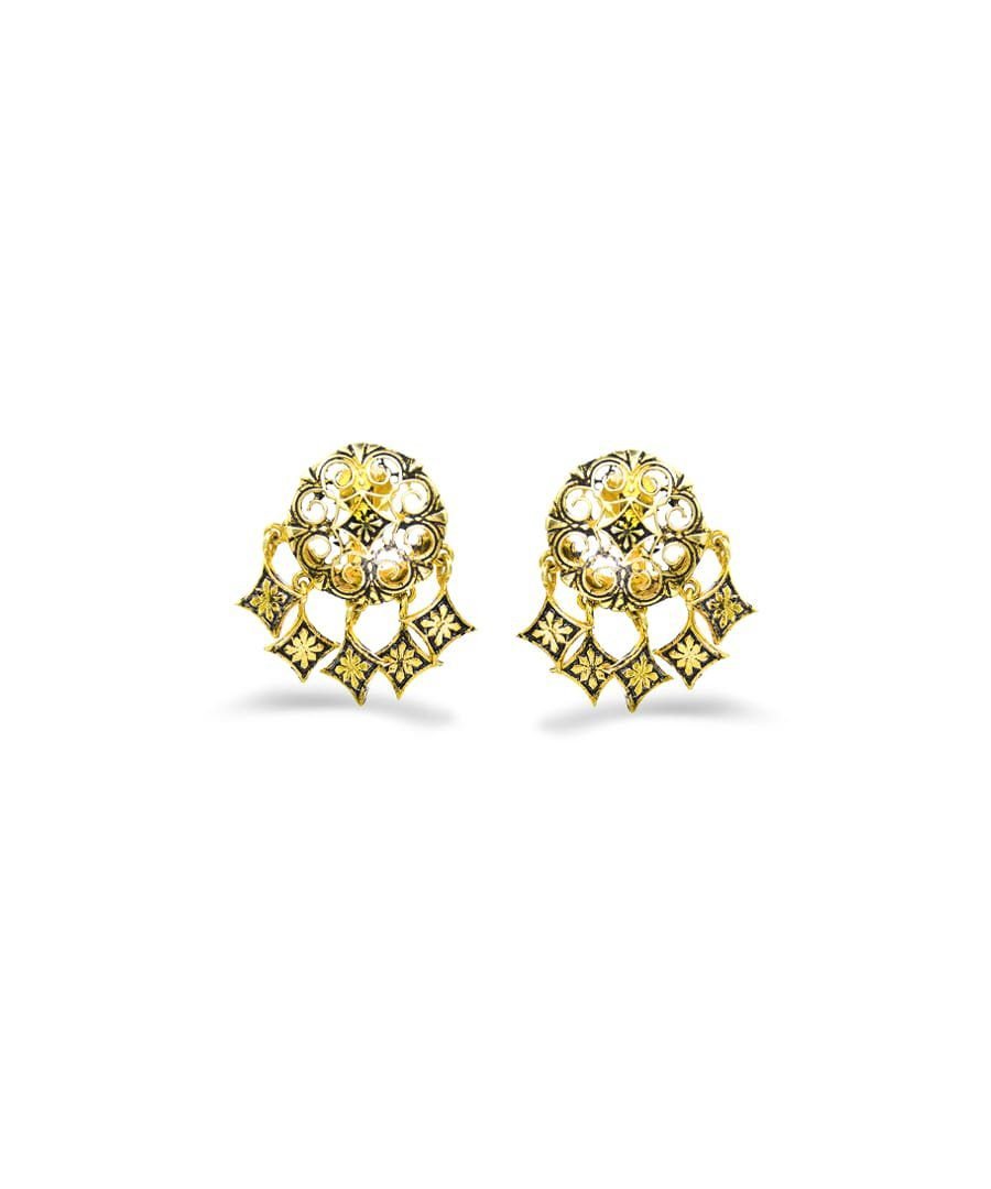 Gold Thar Dhora Stud Earrings