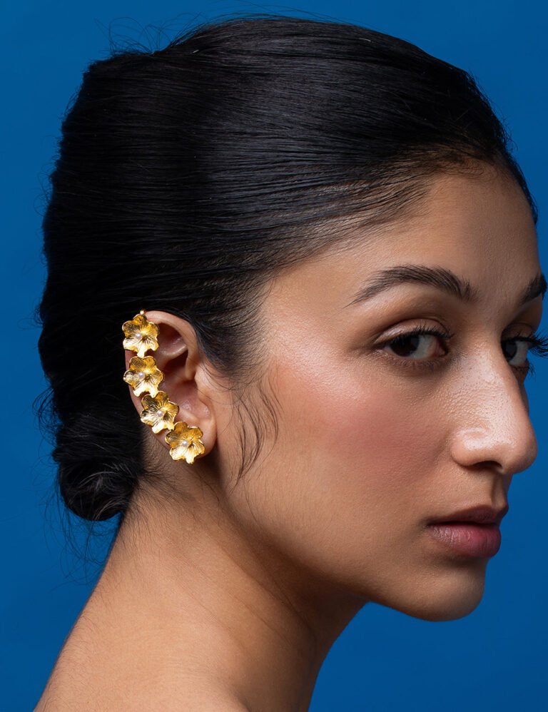 Golden Garland Ear Cuff