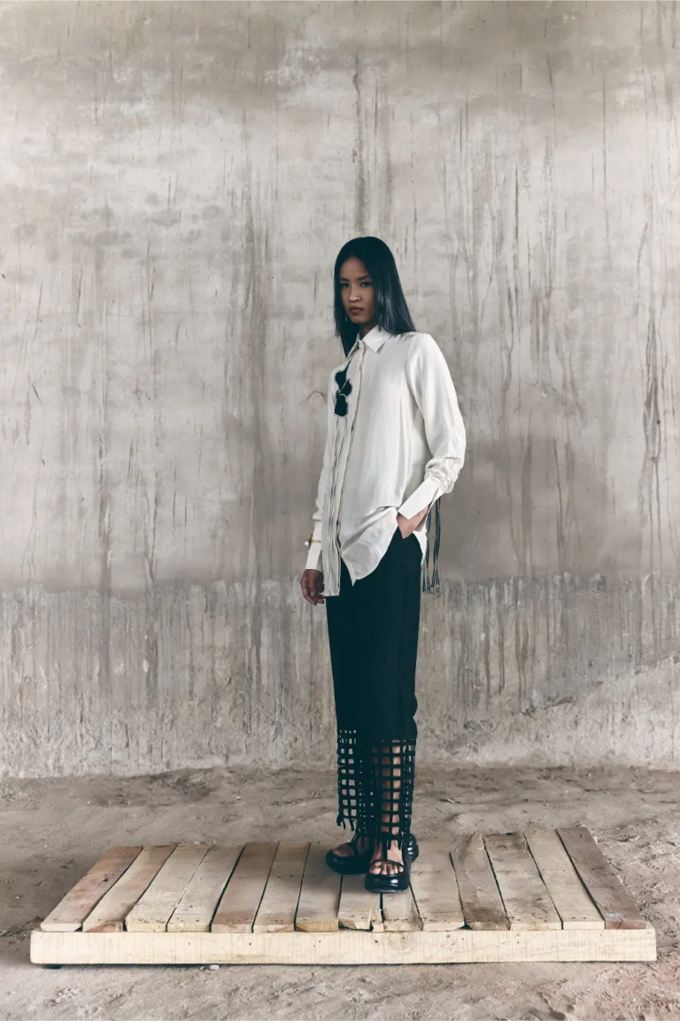 Passage Shirt & Outline Pants