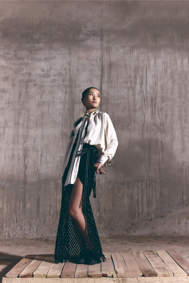 Reveal Shirt & Canvas Skirt