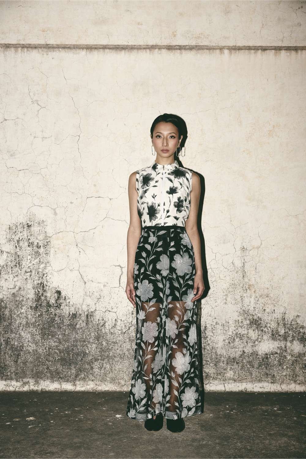 White Bloom Crop Top