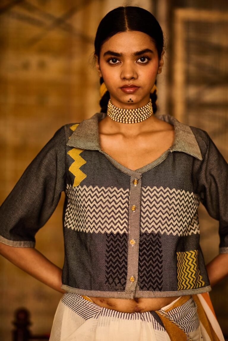 Denim Alignment Crop Blouse