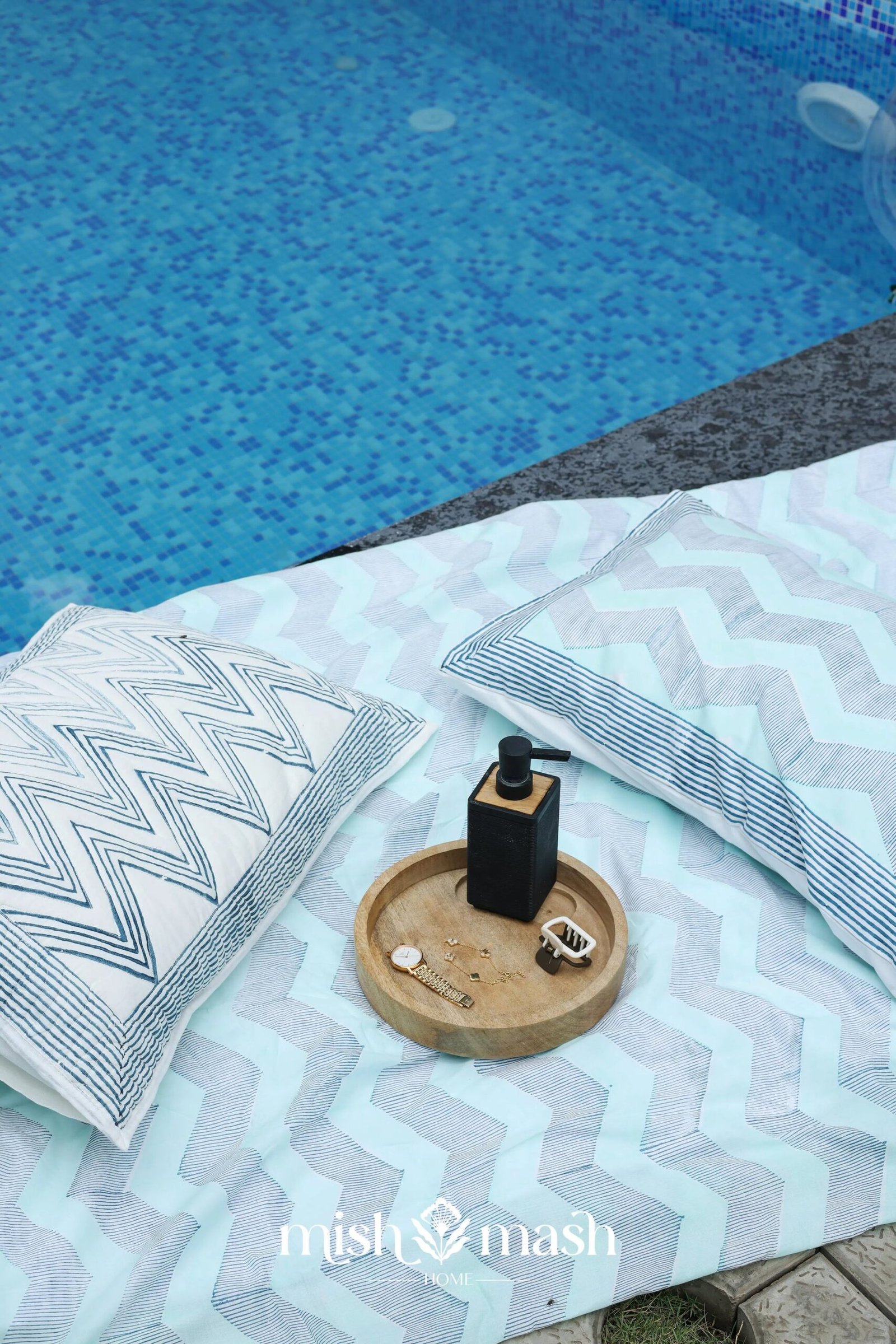 Wavy Baby Block Printed Bedsheet